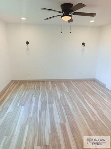 805 W Spruce Avenue, La Feria, TX 78559