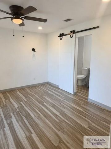 805 W Spruce Avenue, La Feria, TX 78559