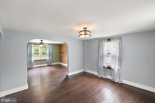 5483 LEHMAN RD, Spring Grove, PA 17362