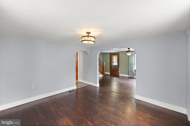 5483 LEHMAN RD, Spring Grove, PA 17362