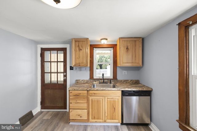5483 LEHMAN RD, Spring Grove, PA 17362