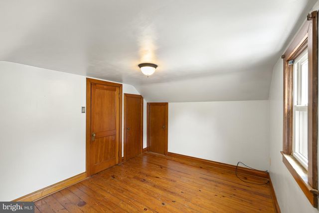 5483 LEHMAN RD, Spring Grove, PA 17362