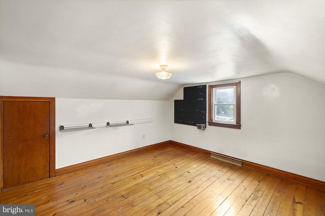 5483 LEHMAN RD, Spring Grove, PA 17362