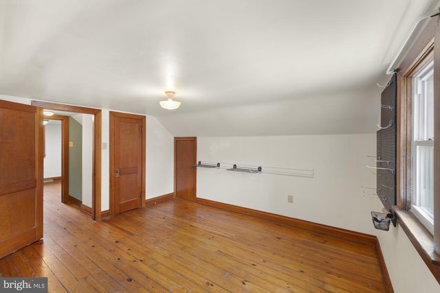 5483 LEHMAN RD, Spring Grove, PA 17362