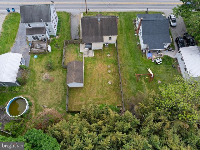 5483 LEHMAN RD, Spring Grove, PA 17362