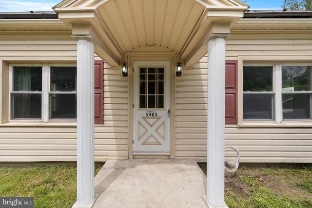 5483 LEHMAN RD, Spring Grove, PA 17362
