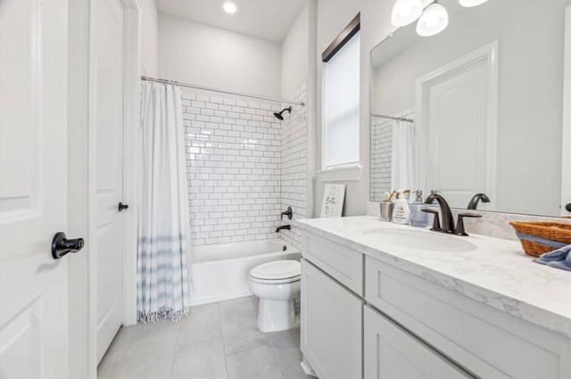 2119 Parker Grove Drive, Manvel, TX 77578