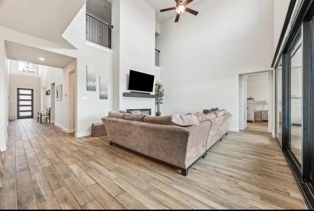 2119 Parker Grove Drive, Manvel, TX 77578