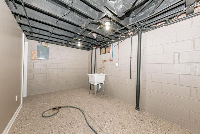 4853 N 60th STREET, Milwaukee, WI 53218