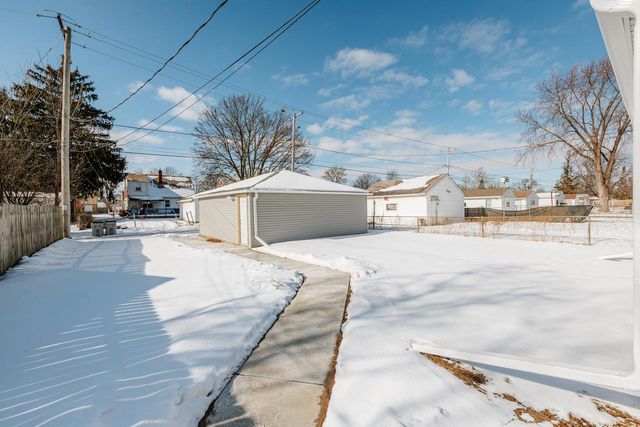 4853 N 60th STREET, Milwaukee, WI 53218