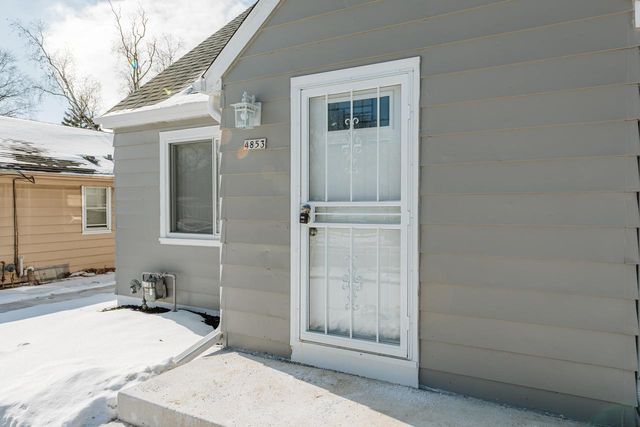 4853 N 60th STREET, Milwaukee, WI 53218