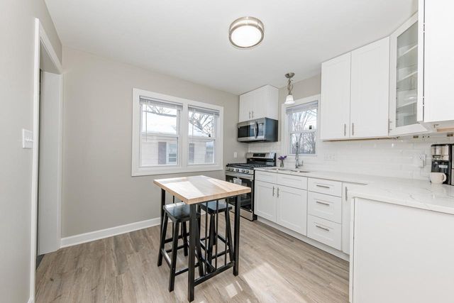 4853 N 60th STREET, Milwaukee, WI 53218