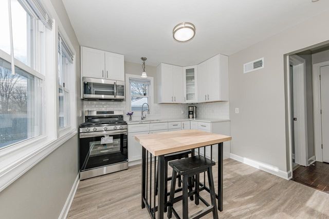 4853 N 60th STREET, Milwaukee, WI 53218