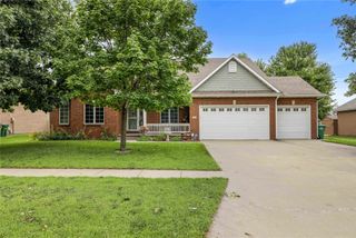 201 11th Street NW, Altoona, IA 50009