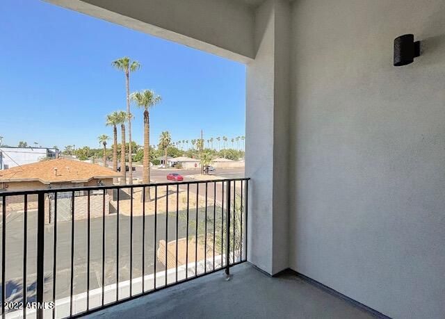 3215 E Flower Street 15, Phoenix, AZ 85018