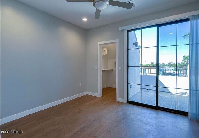 3215 E Flower Street 15, Phoenix, AZ 85018