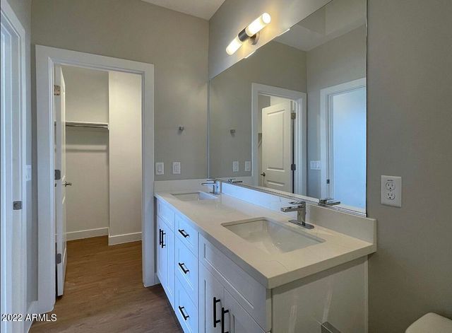 3215 E Flower Street 15, Phoenix, AZ 85018