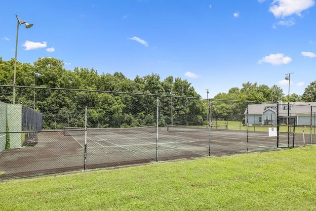 1008 Boxwood Dr, Franklin, TN 37069