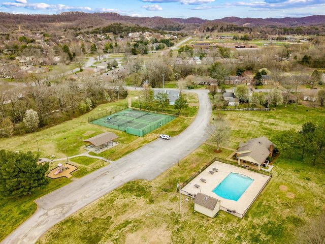 1008 Boxwood Dr, Franklin, TN 37069