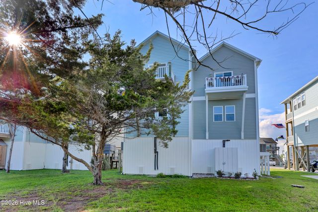 138 Sea Gull Lane 5a, N Topsail Beach, NC 28460