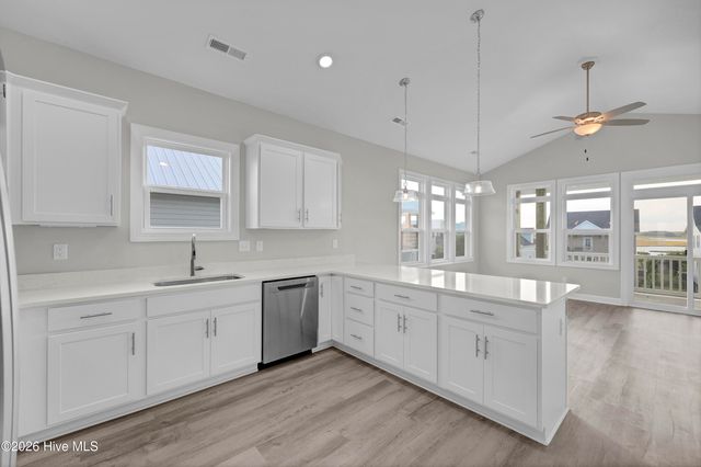 138 Sea Gull Lane 5a, N Topsail Beach, NC 28460
