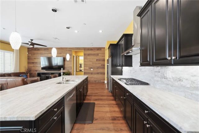 11829 Wandering Way, Corona, CA 92883
