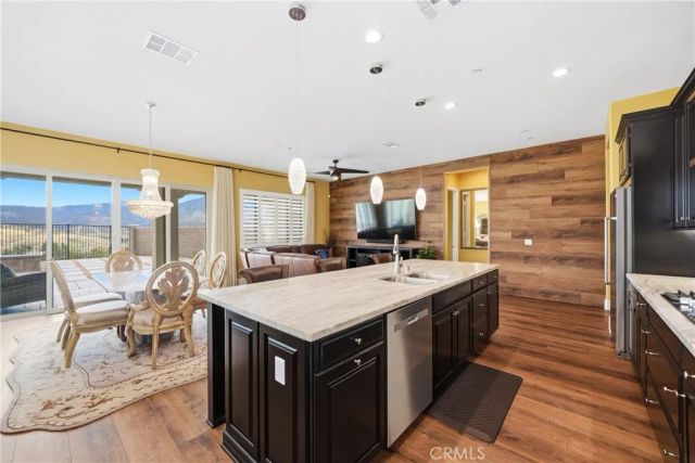 11829 Wandering Way, Corona, CA 92883