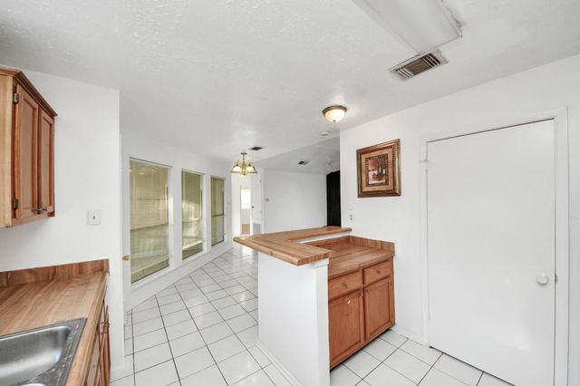 19919 Westcliffe Court, Cypress, TX 77433