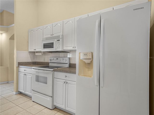 2235 HUNTERS GREENE DRIVE, Lakeland, FL 33810