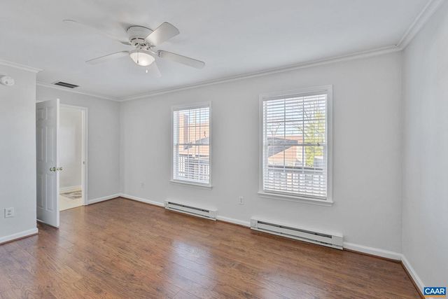 1007 MONTROSE AVE, Charlottesville, VA 22902