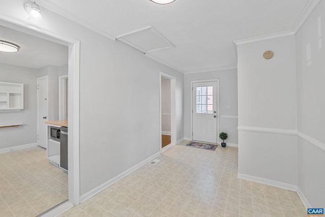 1007 MONTROSE AVE, Charlottesville, VA 22902