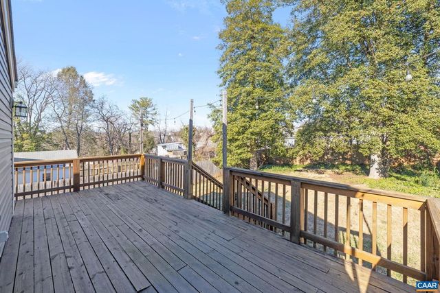 1007 MONTROSE AVE, Charlottesville, VA 22902