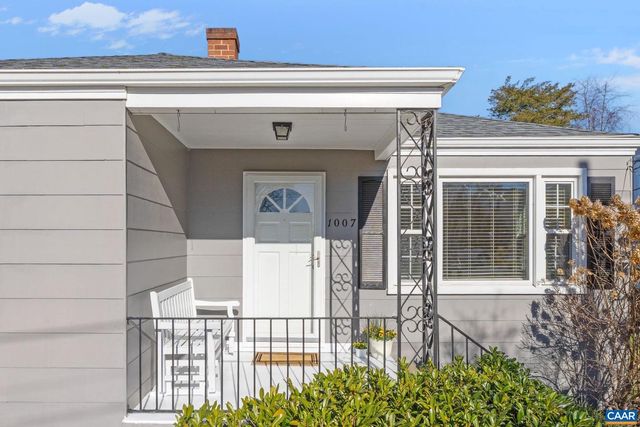 1007 MONTROSE AVE, Charlottesville, VA 22902