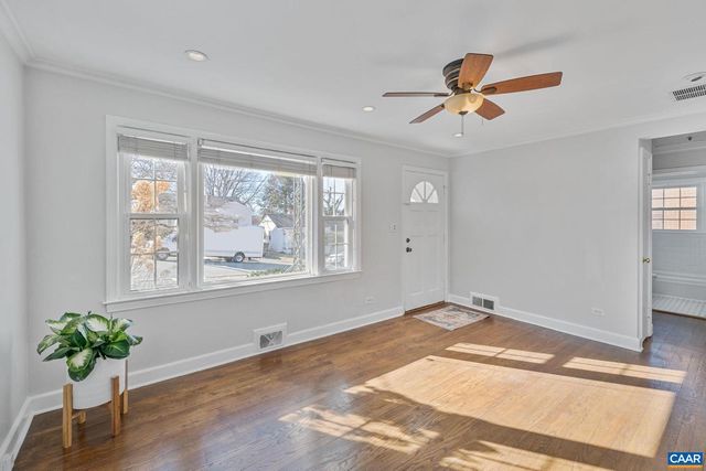 1007 MONTROSE AVE, Charlottesville, VA 22902