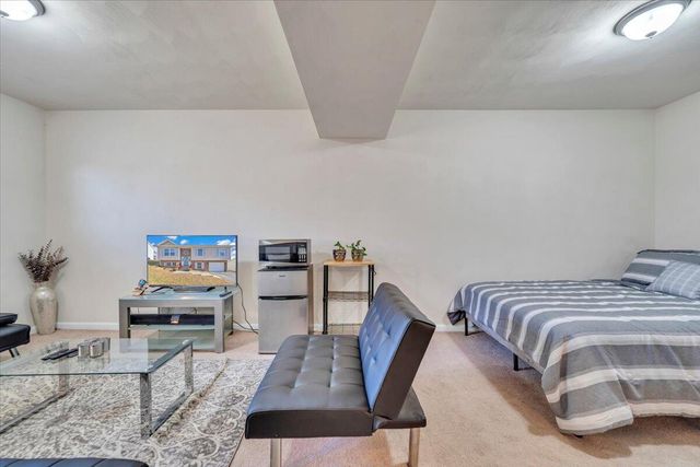 317 Timothy LN, Roanoke, VA 24017