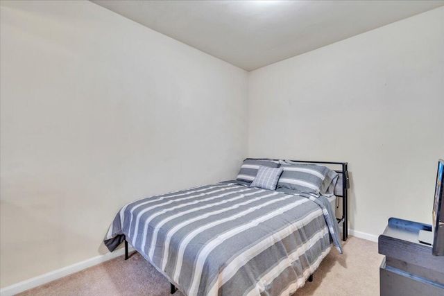 317 Timothy LN, Roanoke, VA 24017