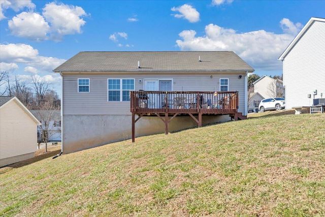 317 Timothy LN, Roanoke, VA 24017