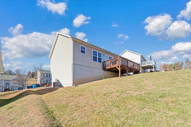 317 Timothy LN, Roanoke, VA 24017