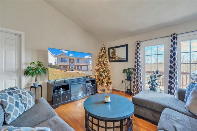 317 Timothy LN, Roanoke, VA 24017