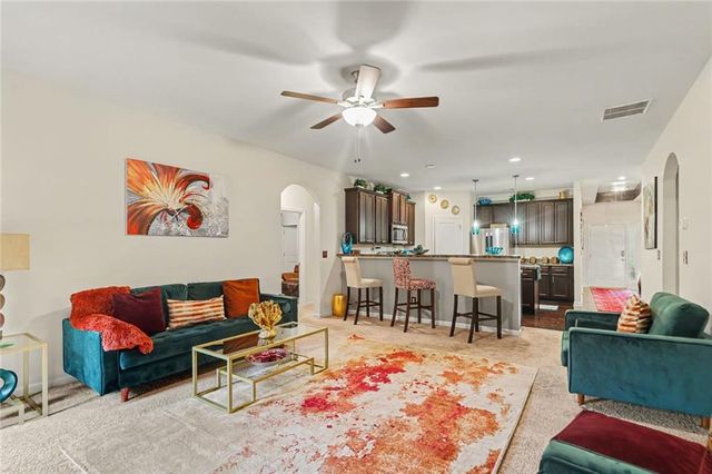 7988 Dawson Lane, Douglasville, GA 30134