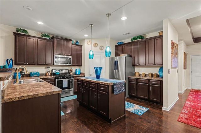 7988 Dawson Lane, Douglasville, GA 30134