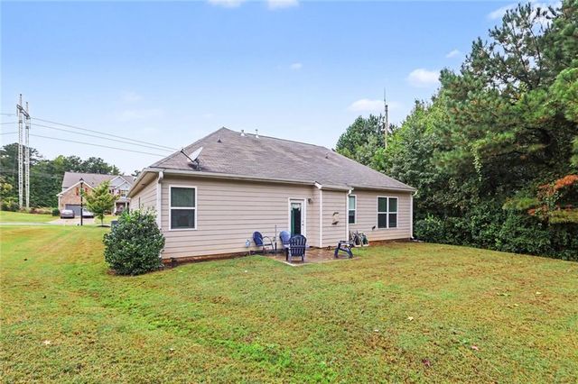 7988 Dawson Lane, Douglasville, GA 30134