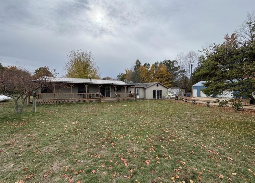 6846 104th Avenue, South Haven, MI 49090