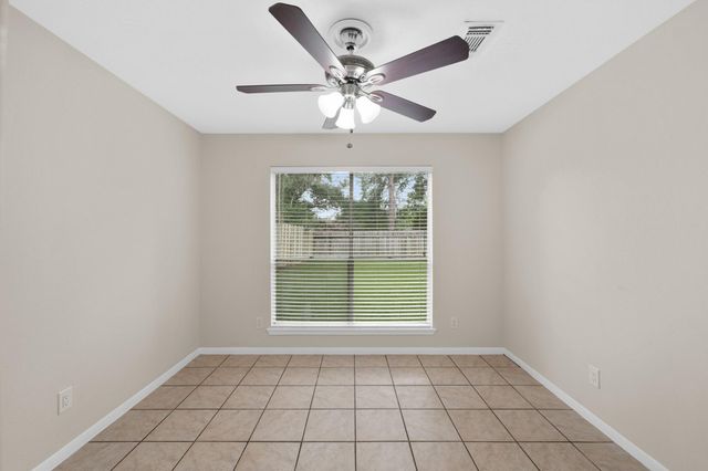 722 Regency Court, Friendswood, TX 77546