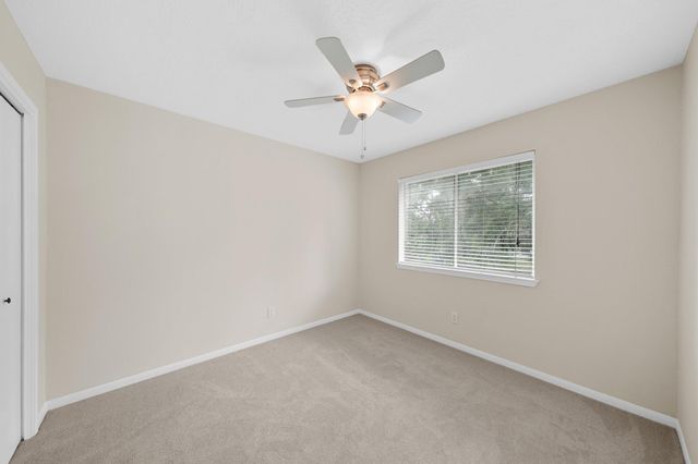 722 Regency Court, Friendswood, TX 77546