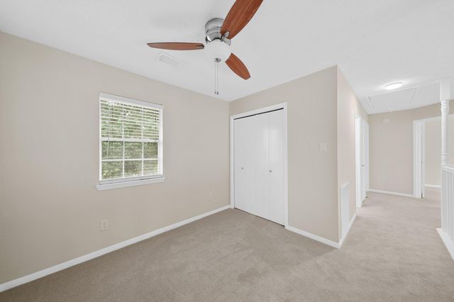 722 Regency Court, Friendswood, TX 77546