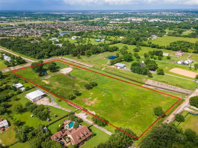 2103 Austin Street, League City, TX 77573