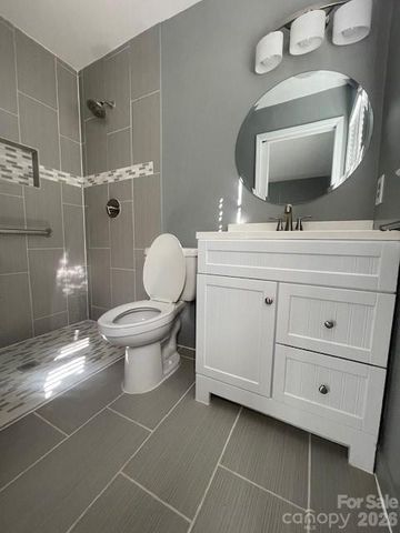 2220 Gaines Avenue, Gastonia, NC 28054