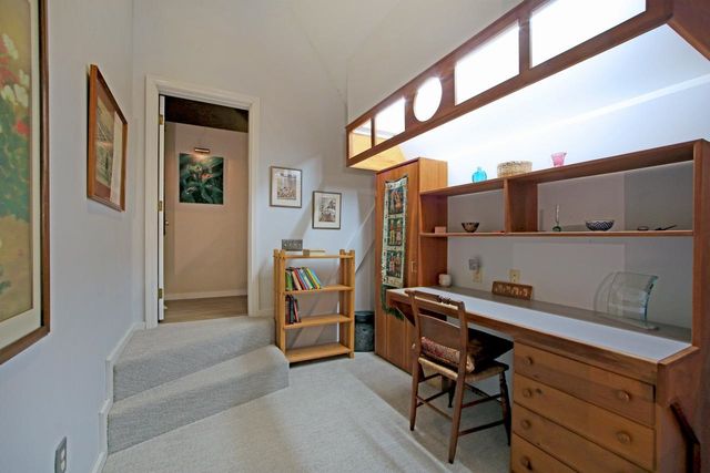 12 Stillwater Circle, Salem, NH 03079