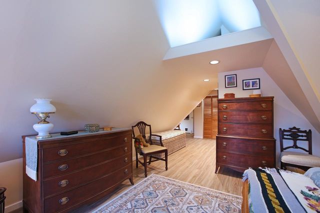 12 Stillwater Circle, Salem, NH 03079